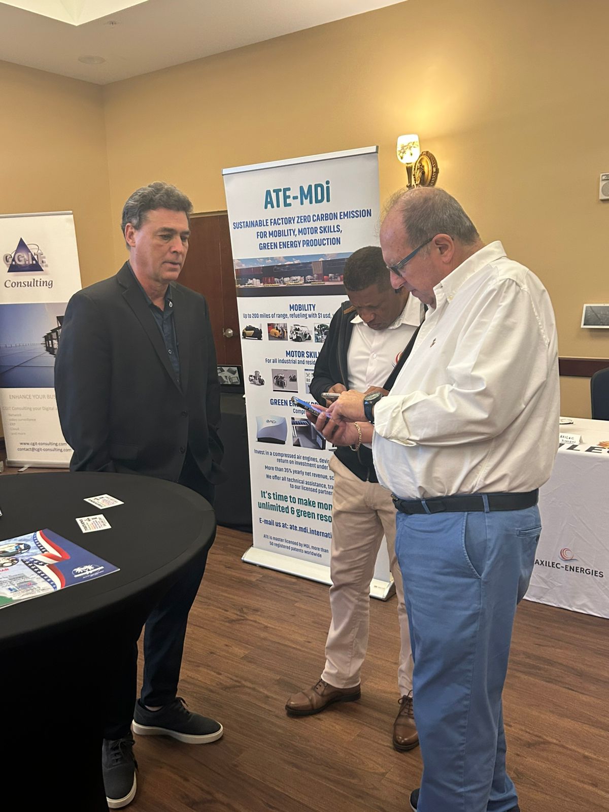 PHOTO-2025-11-05-09-12-45 (3)